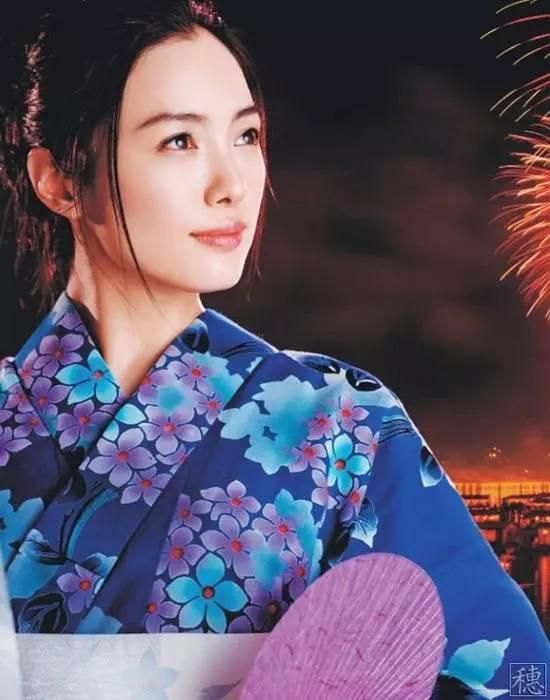 女厕偷拍