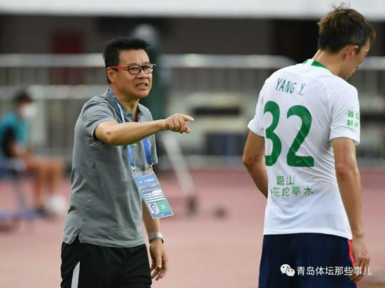奥拉尔与小姐